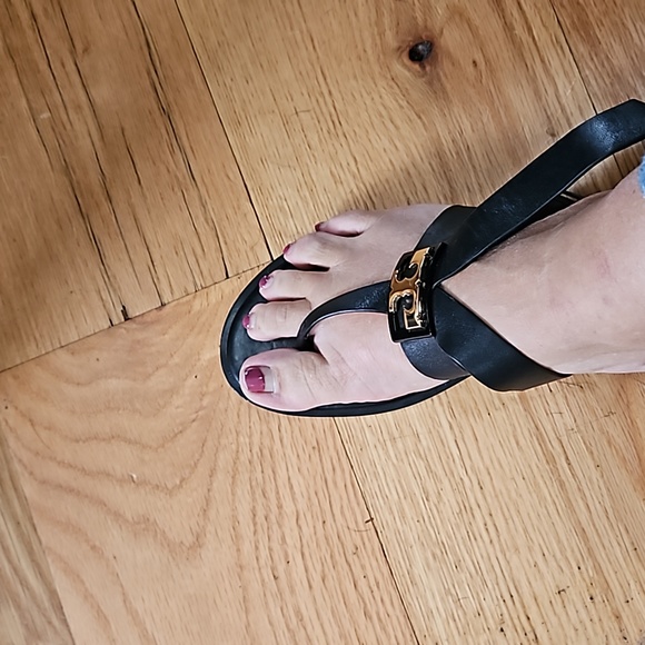 Sandals - Picture 3 of 4